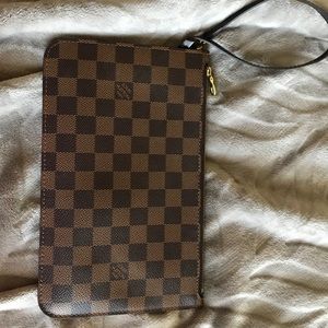 Louis Vuitton Pouch Damier